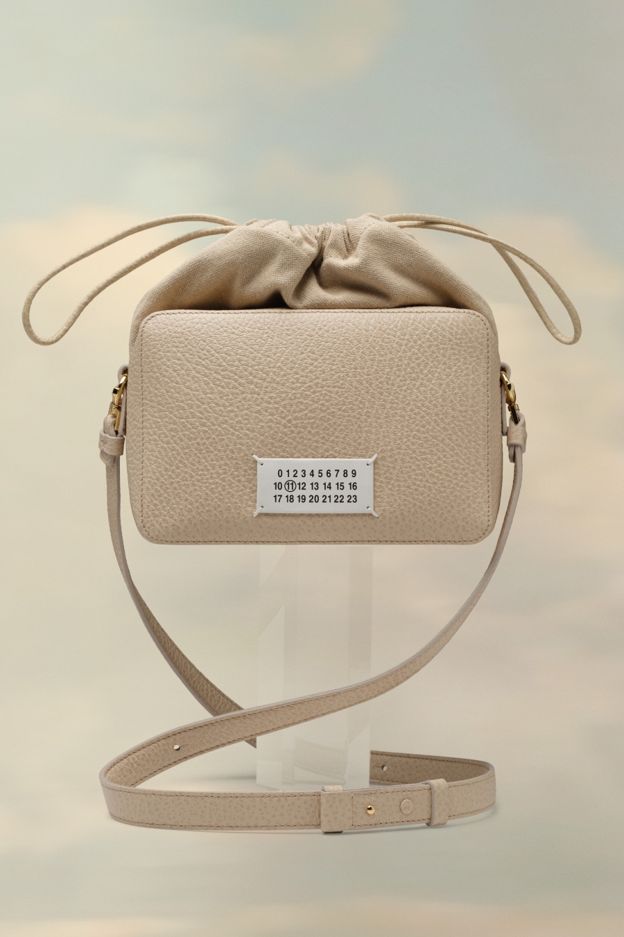 Maison Margiela 5ac Camera Bag Medium Almond | 084156-TXH