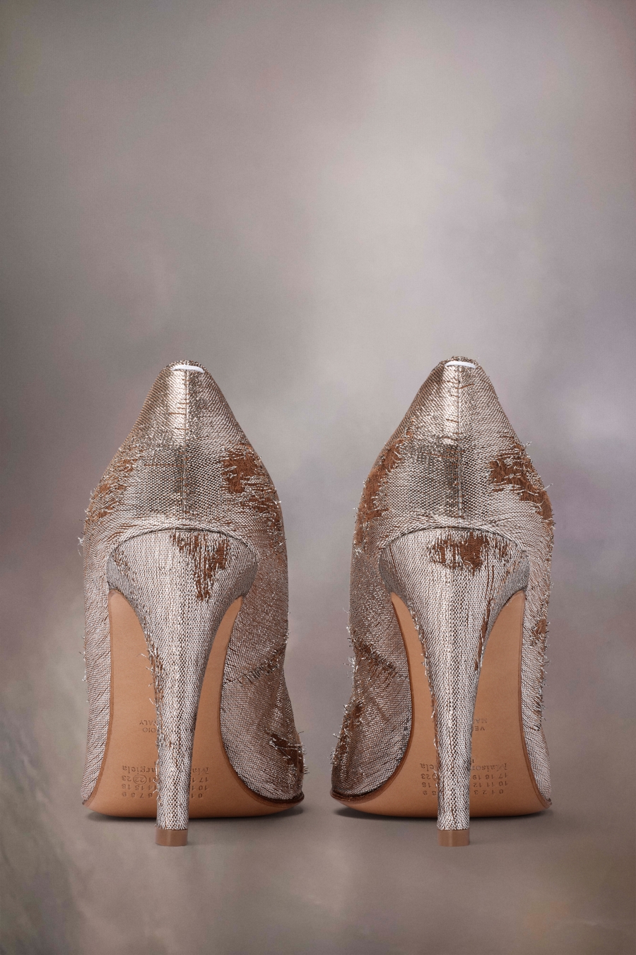 Maison Margiela Bleach Lurex Office Pumps Silver Color | 814760-YMV