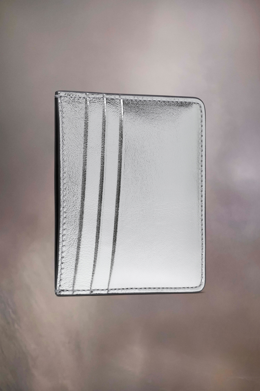 Maison Margiela Metallized Leather Four Stiches Cardholder Silver Color | 675041-LPZ