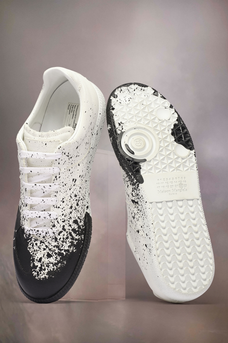 Maison Margiela Paint Replica Sneakers White | 217384-UYM