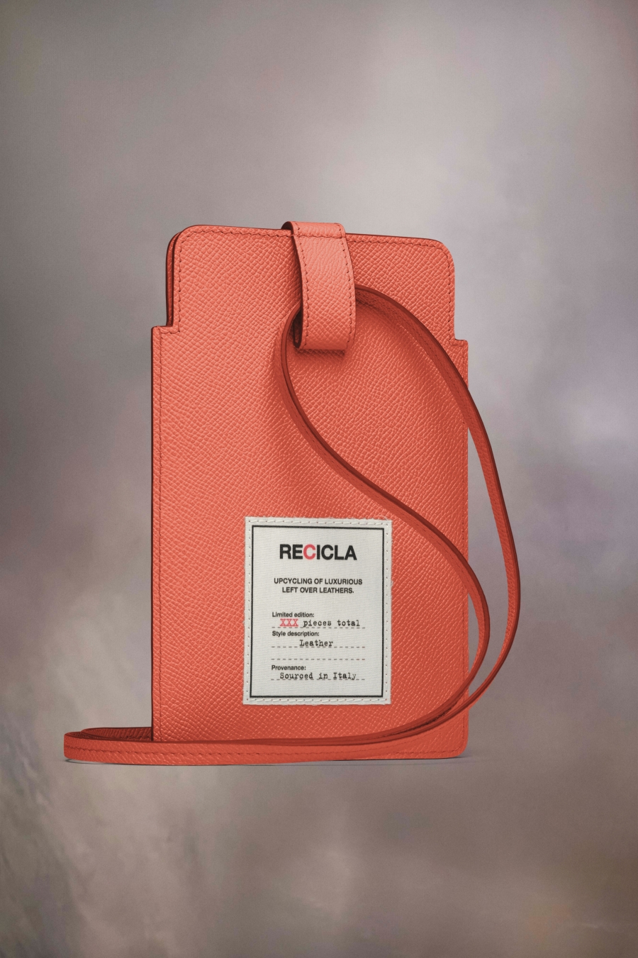 Maison Margiela Recicla Phone Holder Mango | 174609-SCK