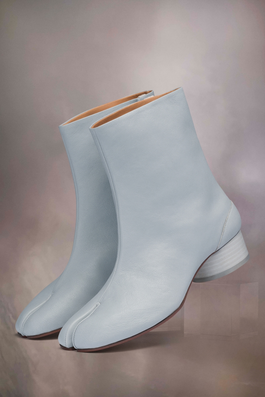 Maison Margiela Tabi Ankle Boots White | 056382-NDS