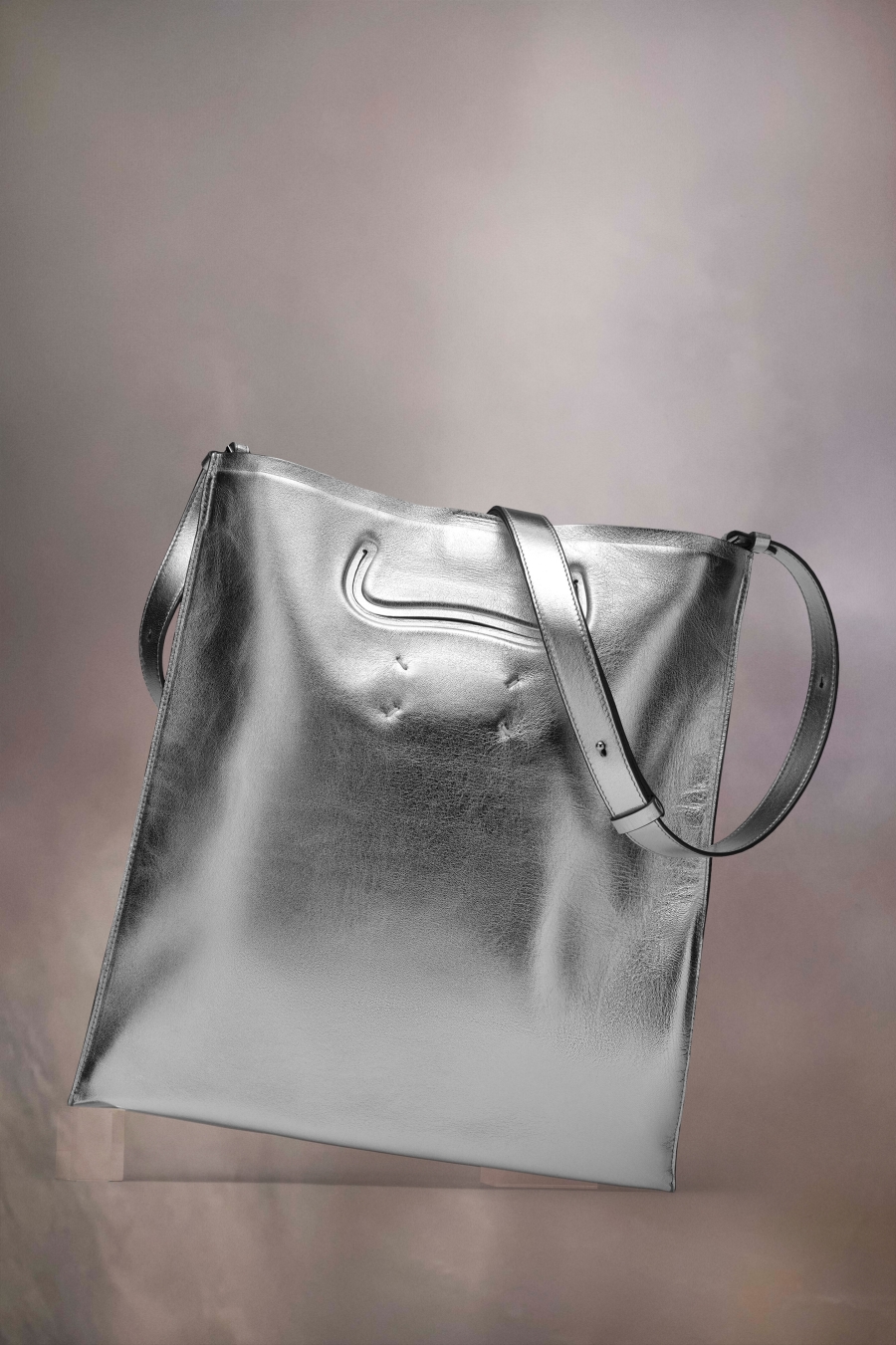 Maison Margiela Tabi Flat Tote Silver Color | 268073-PHD