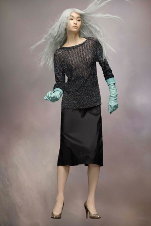 Maison Margiela Battered Sequin Knit Top Dark Blue | 036125-JWT