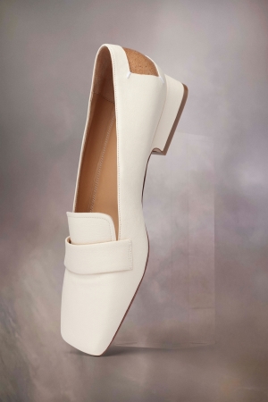 Maison Margiela Four Stitches Décortiqué Loafers White | 320714-TLS